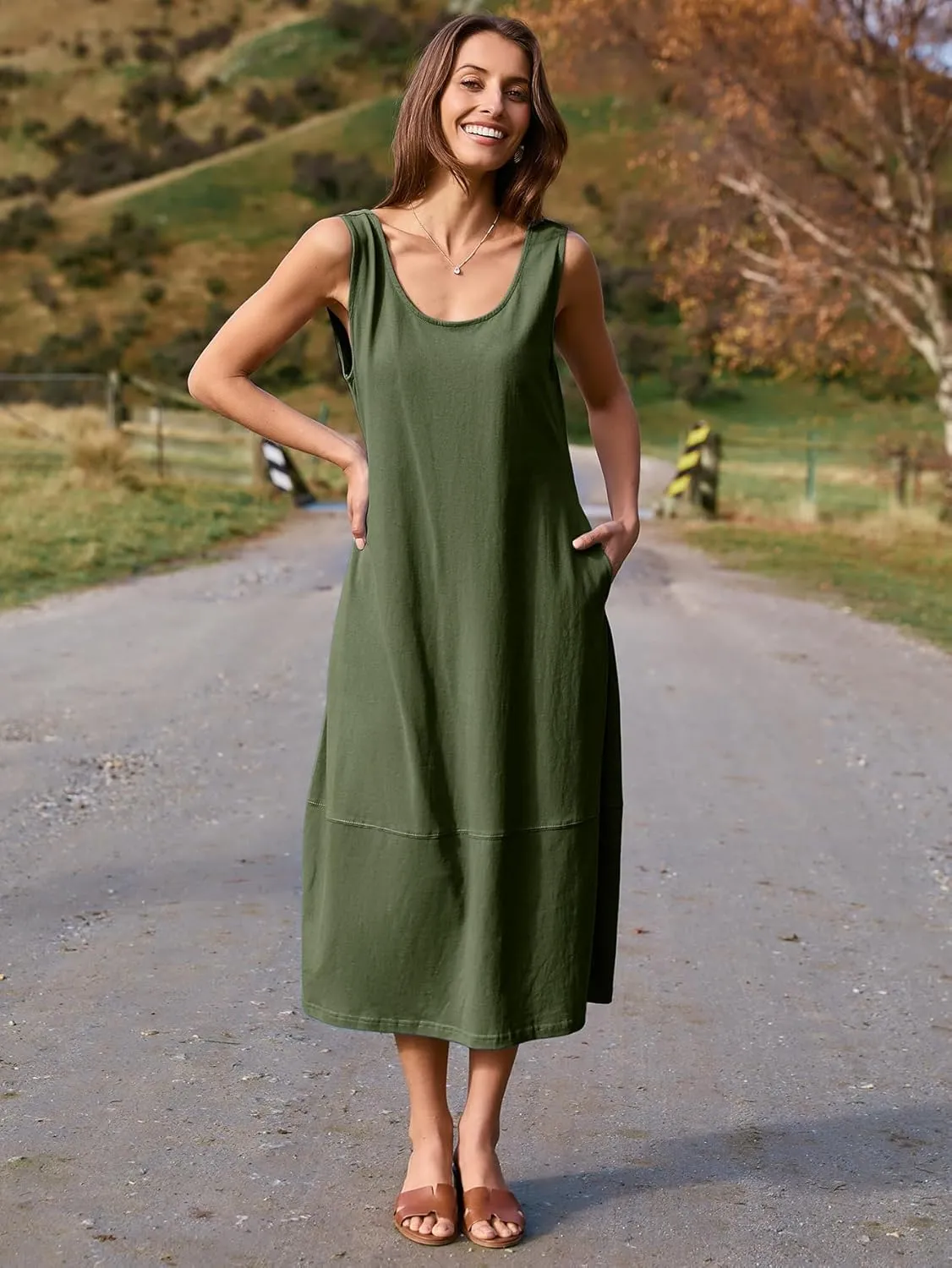BerryGo Women's Loose Casual Midi Cotton Dresses Sundress Sleeveless Beach Summer Trendy Tank Top Dress with Pockets