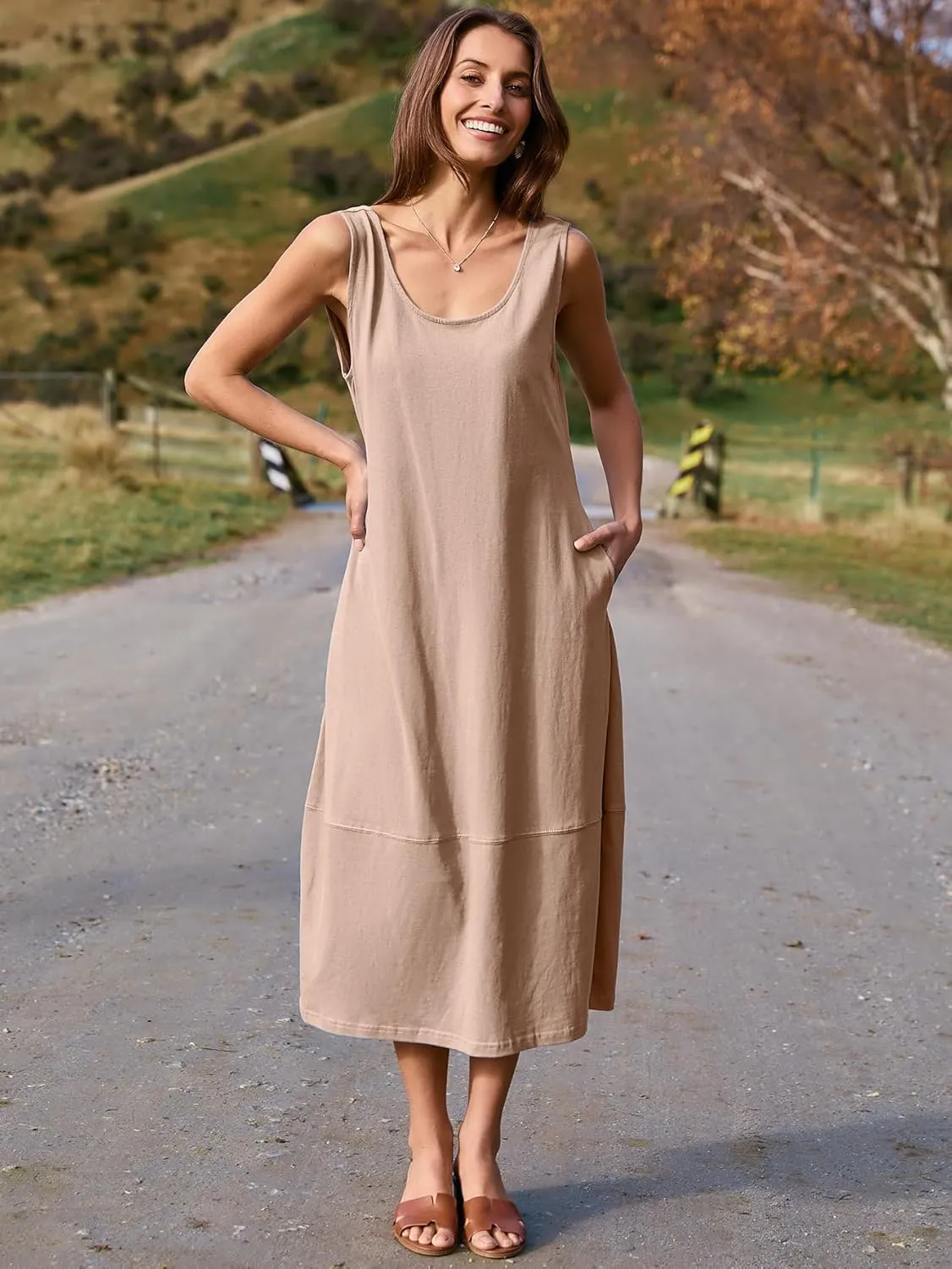 BerryGo Women's Loose Casual Midi Cotton Dresses Sundress Sleeveless Beach Summer Trendy Tank Top Dress with Pockets