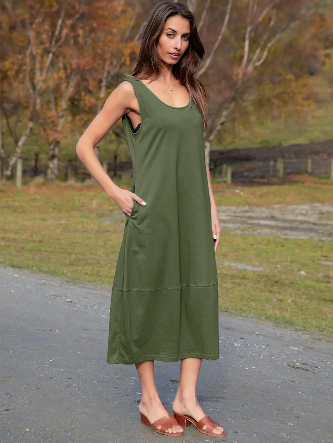 BerryGo Women's Loose Casual Midi Cotton Dresses Sundress Sleeveless Beach Summer Trendy Tank Top Dress with Pockets